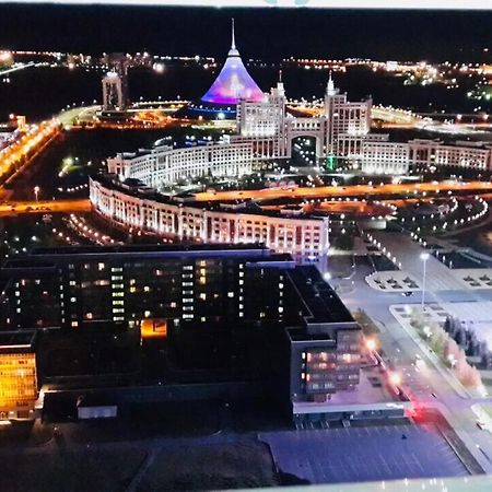 Северное Сияние 35 Этаж Astana Eksteriør billede