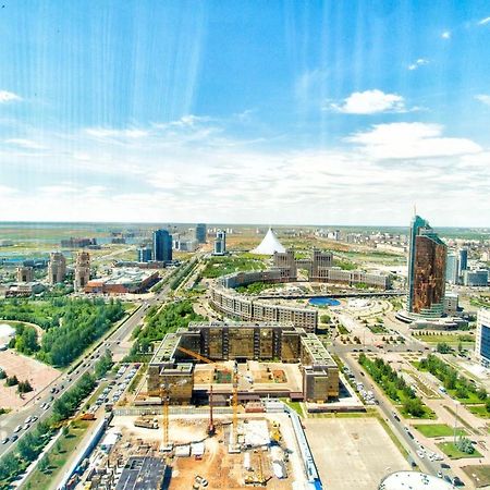 Северное Сияние 35 Этаж Astana Eksteriør billede