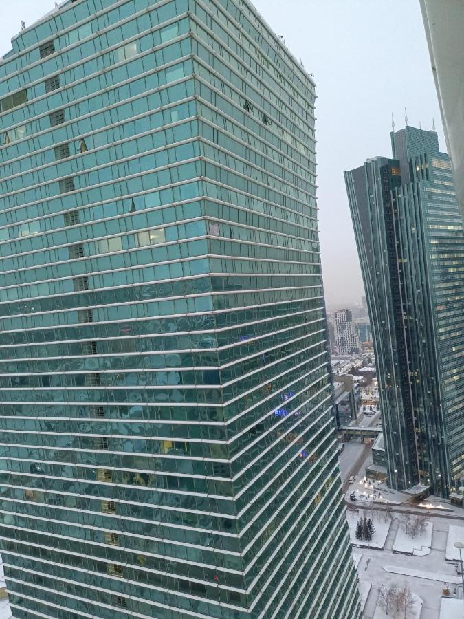 Северное Сияние 35 Этаж Astana Eksteriør billede