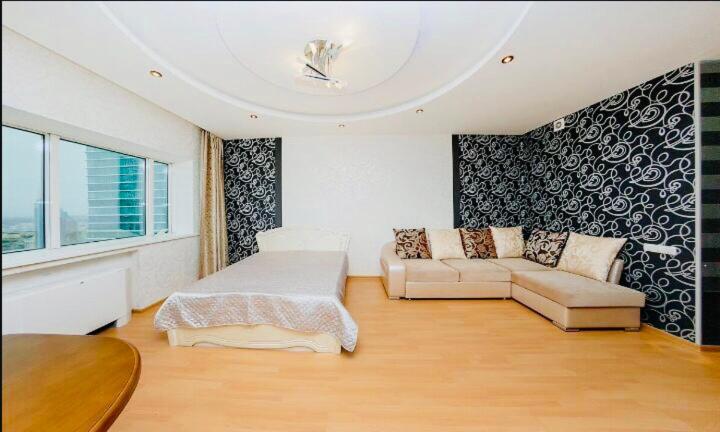 Северное Сияние 35 Этаж Astana Eksteriør billede